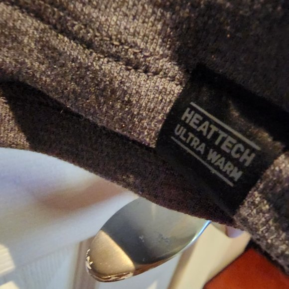 HeatTech - Medium sweater - Picture 3 of 3